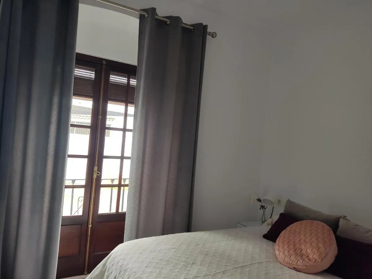 Apartamentos Barbas Villanueva de los Castillejos 0*,  Spain